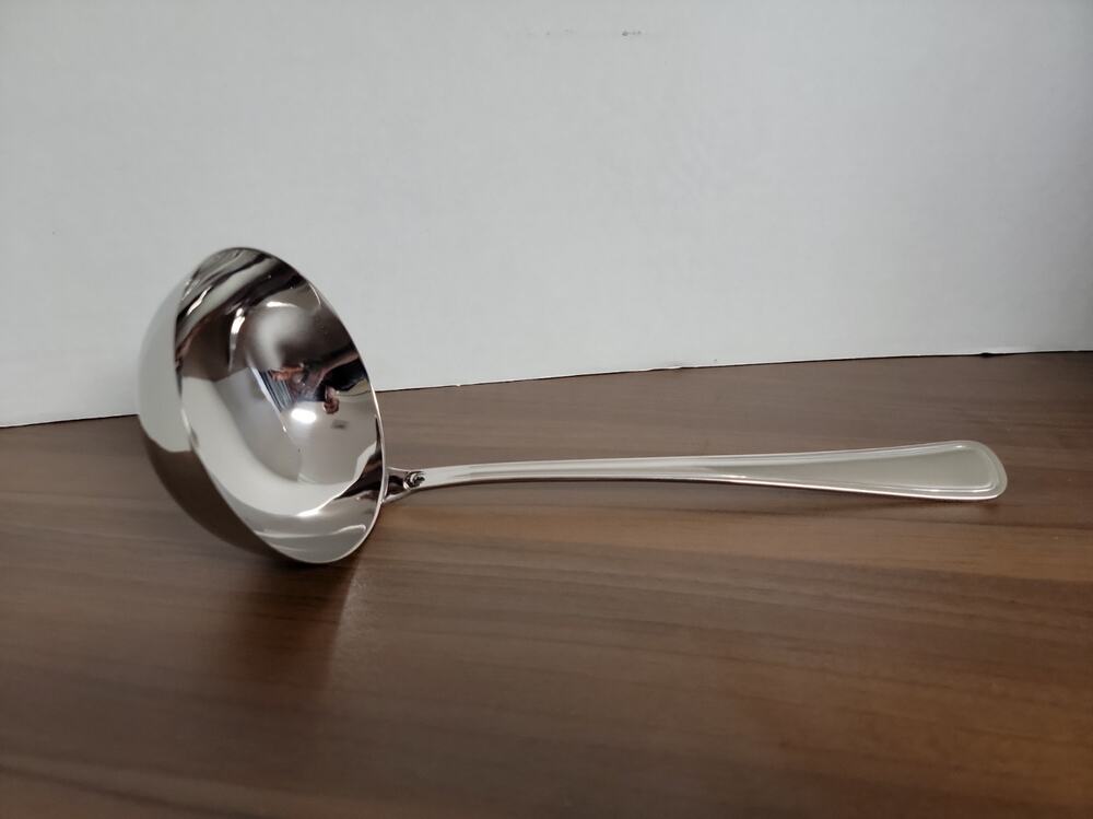 Oneida Stainless Steel Kitchen Utensil Soup Ladle Silver 11 Inches, New In Bag
